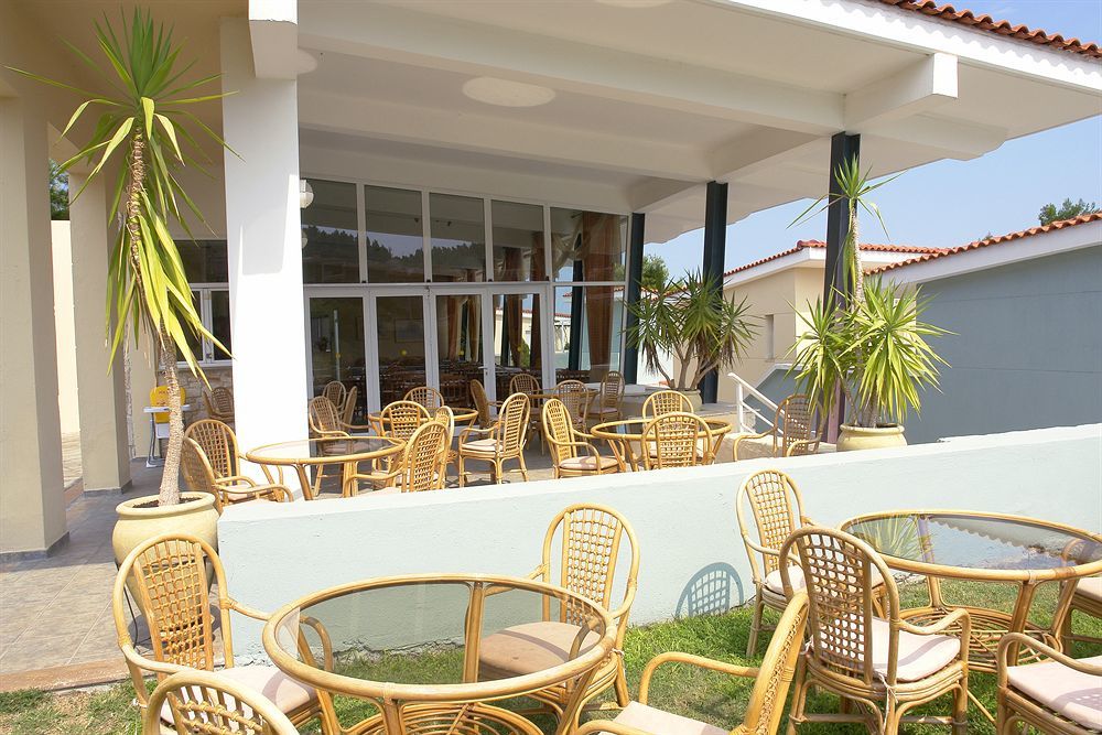 Alkion Hotel Kriopigi Exterior foto